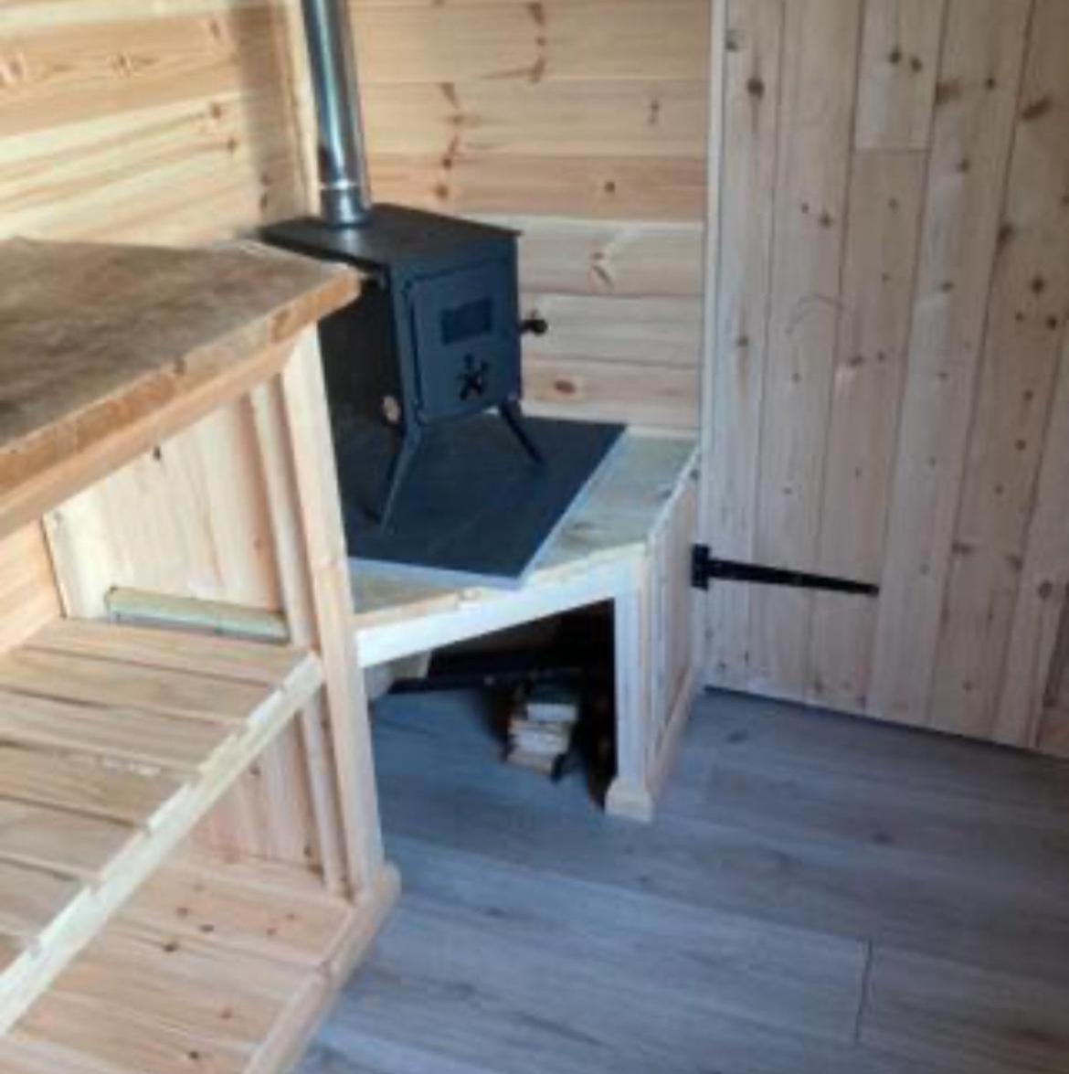 Off Grid Shepherds Hut Hotel Llansilin Buitenkant foto